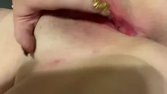 UpClose ASMR; squirting and soaking the bed while trying not to scream