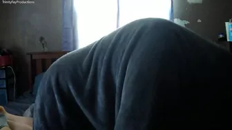 StepDad sneaks a quickie before mom gets home