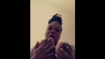 BIG TITS Ebony on top