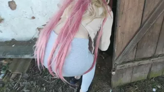 SEX IN AN ABANDONED BUILDING