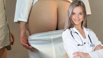 LA DOTTORESSA visita il paziente con PROBLEMI DI EREZIONE.