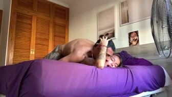 I love smoking weed and fucking