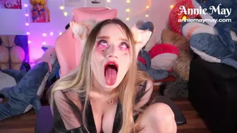 Ahegao girl playing with her vibrators and butt plugs - Annie May May