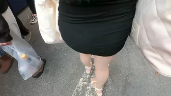 Taipei New Year's Shopping Street Squeeze is Squeeze 