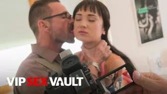 Short Haired Model Angie Moon Has Intense Orgasms From Hard Sex With Casting Guy - VIP SEX VAULT