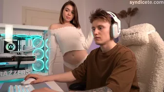 Decided to distract him with blowjob and anal surprise | Double Penetration | Creampie