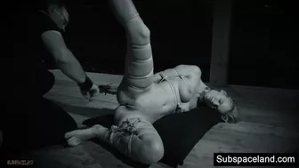 Fetish sex with submissive tied up babe in bondage
