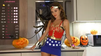 Sexy Wonder Woman live streams on Chaturbate and shows her tits (webcam model Vasillisa)