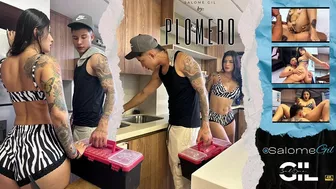 LATINA MILF FUCKS WITH YOUNG PLUMBER AS PAYMENT FOR HER SERVICES-SALOMÉ GIL