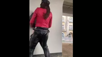 Public anal fuck under the bridge. Full video on my Onlyfans ( link in bio)