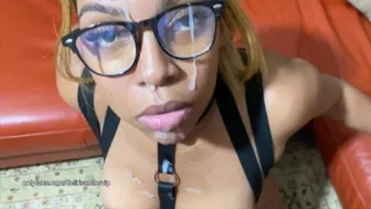 Real Amateur Latina Gets a huge facial