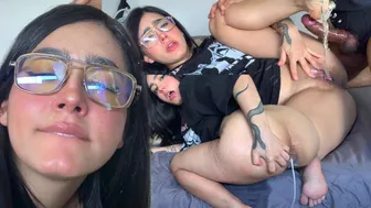 I LET MY ROOMMATE CREAMPIE MY TINY ASSHOLE AND SQUIRTED ON HIS COCK BECAUSE I STOLE HIS T-SHIRT