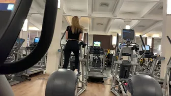 Quick fuck in the gym. Risky public sex with Californiababe.
