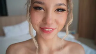 Stunning blonde and her tight pussy