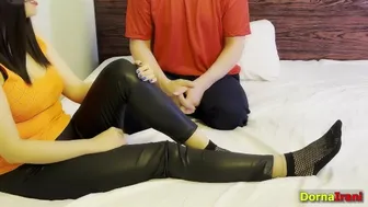 عید دیدنی اومدن خونمون تو جمع حوصلم سر رفت با یه بهونه آوردمش توی اتاق مکالمه فارسی sex irani