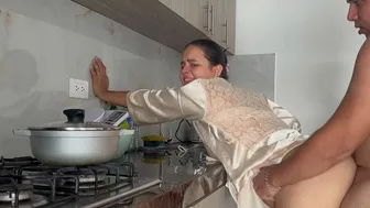 STEPMOM WANTS CHEATING SEX WHILE TALKING ON THE PHONE IN THE KITCHEN