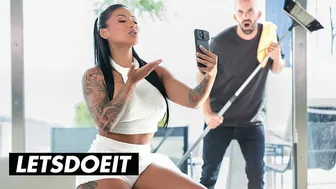 Busty Influencer Mariana Martix Lets Assistant Fuck Her Deep - LATINA MILF