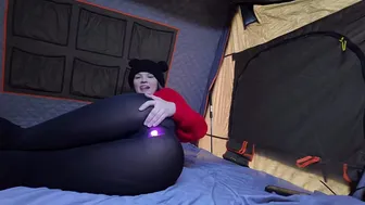 Slutty Camper Shows off Light Up Butt Pug And Rooftop Tent