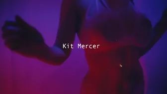 Hot Blonde get Steamy in the Shower