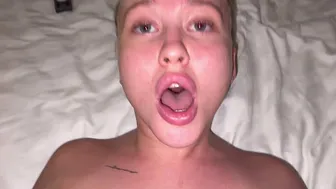 Petite 18-year-old girlfriend sucks cock and takes it on the balcony at night